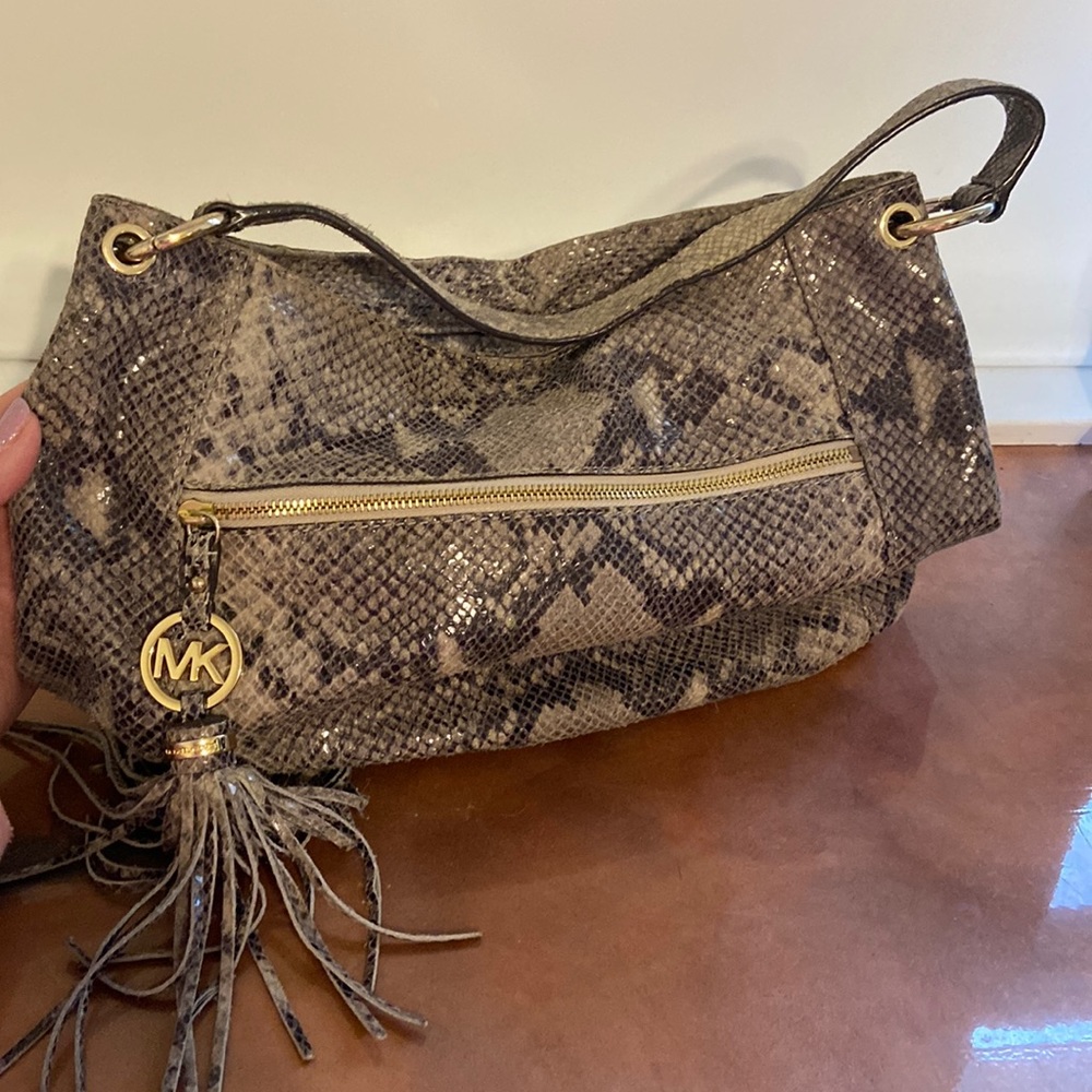 Michael Kors purse
